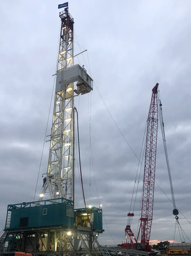 Drilling rig photo 9 of 11